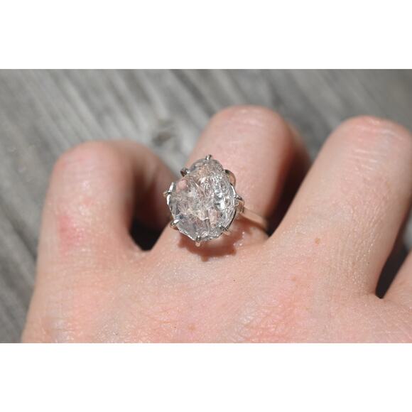 alternative raw diamond engagement rings, raw crystal size 4 5 6 7 8 8 9 10 11 - Picture 2 of 5